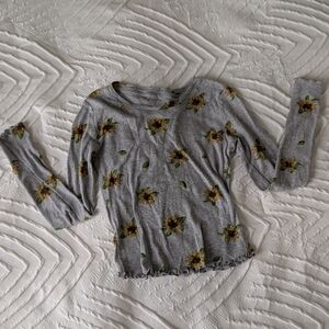 Gray Long Sleeve Sunflower Crop Top